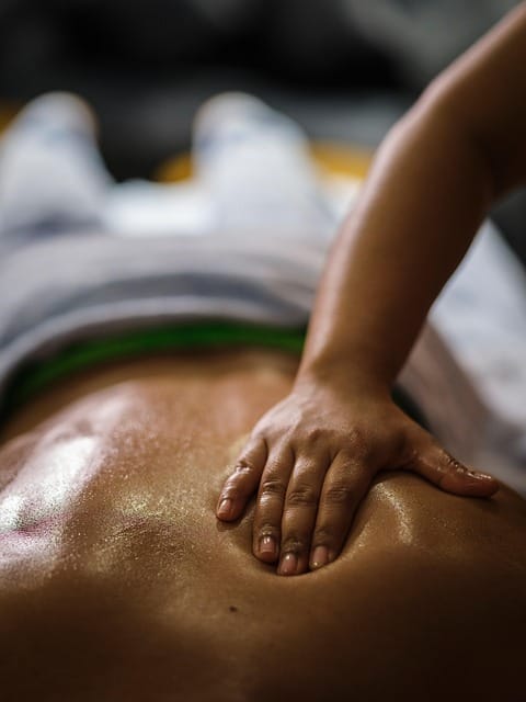 Botanical Body Polish Ritual with additional Facial Massage and Exfoliant- 90 minutes